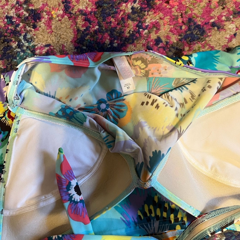 Victoria’s Secret 3 piece Floral Multicolor Tankini Set with skirt - Picture 4 of 5